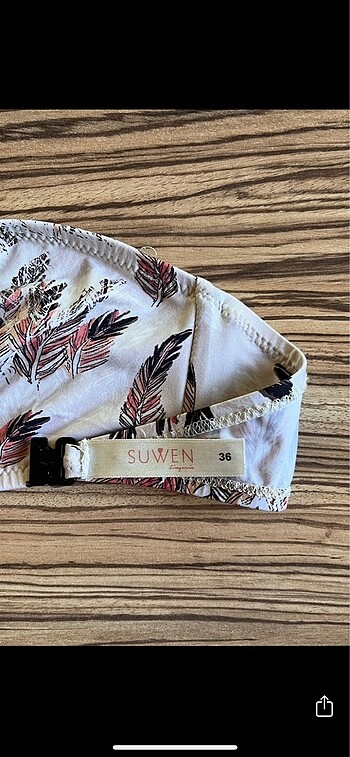 Suwen suwen bikini üstü