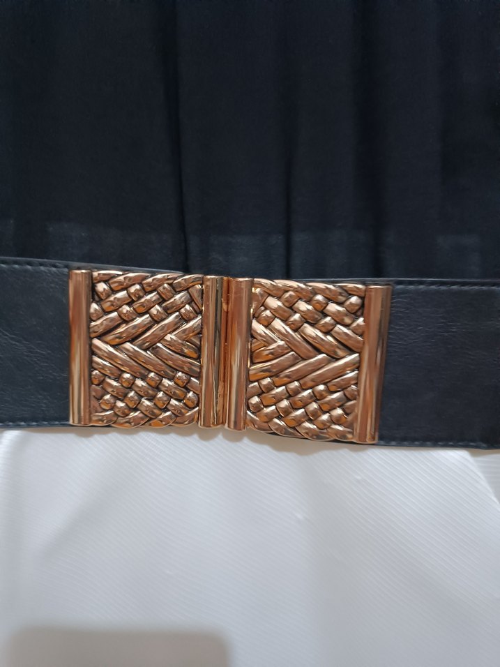 Kemerli Siyah Beyaz Mini Elbise - Görsel 2