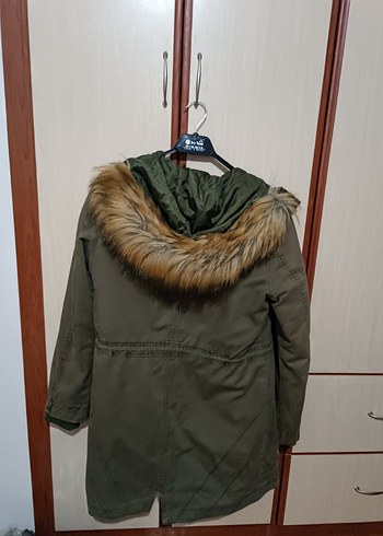 Haki renkli Kürklü Kapüşonlu Kadın mont. - Görsel 3