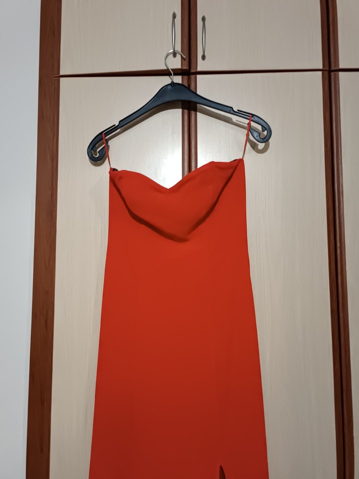 Kırmızı Drapeli Straplez Uzun Abiye Elbise - Görsel 3