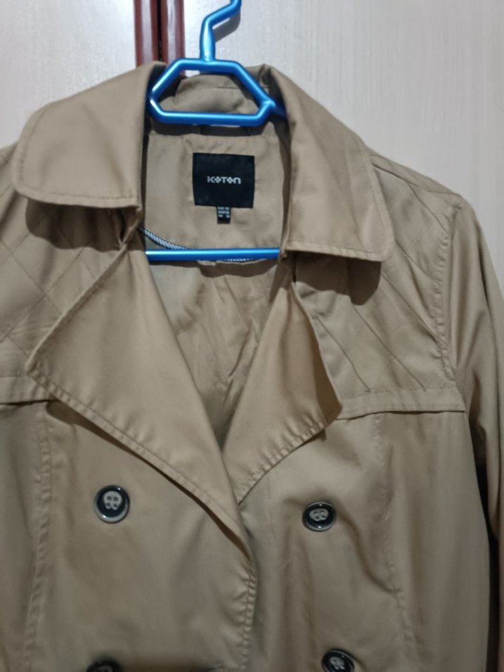 Bej Düğmeli Midi Boy Kadın Trençkot - Görsel 2