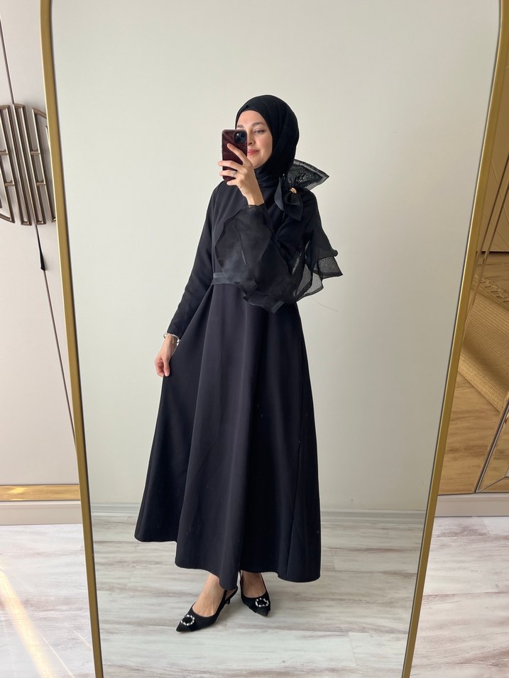Siyah tesettür abiye - Görsel 2