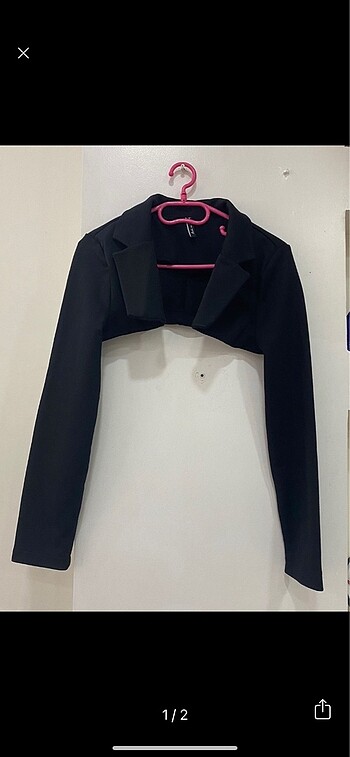 crop siyah ceket