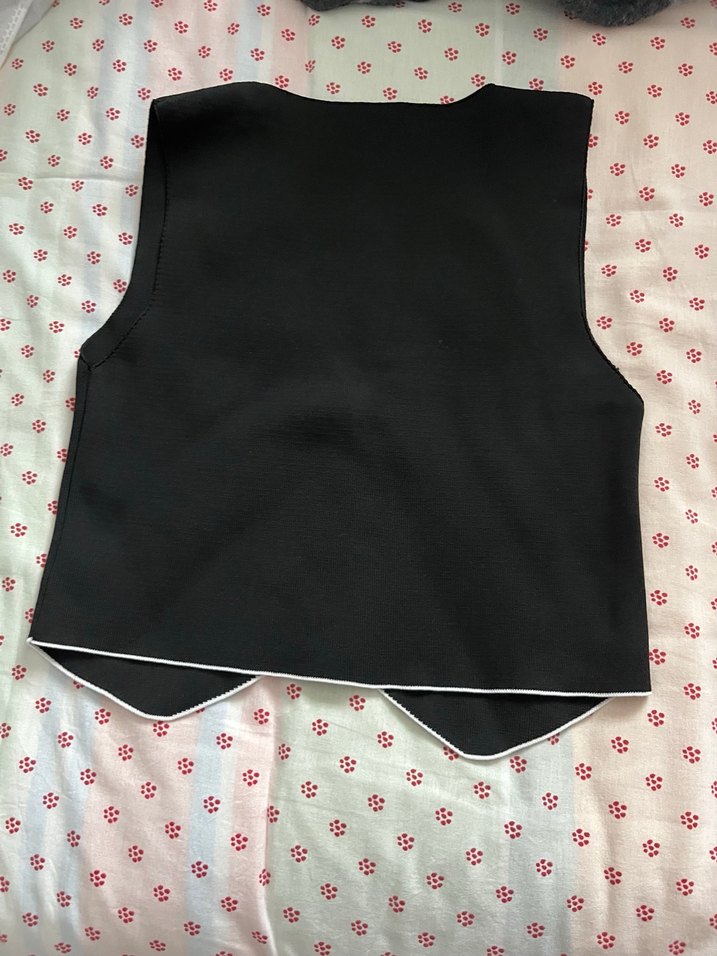 Düğmeli Siyah Beyaz Kadın Yelek - Görsel 2