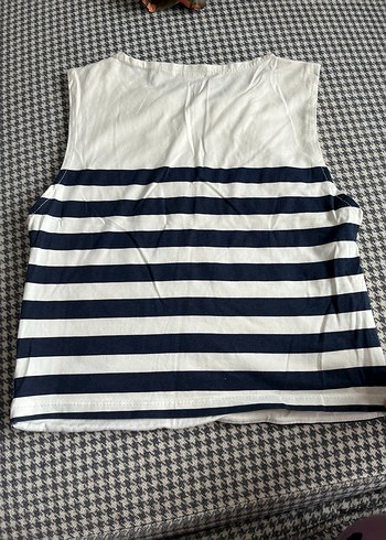 Kolsuz Beyaz Lacivert Çizgili üst - Görsel 2