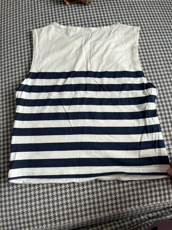 Kolsuz Beyaz Lacivert Çizgili üst - Görsel 2