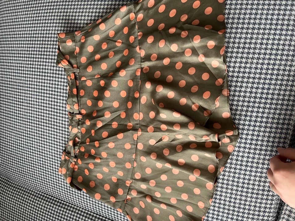 Puantiye Desenli Fırfırlı Mini Etek - Görsel 2