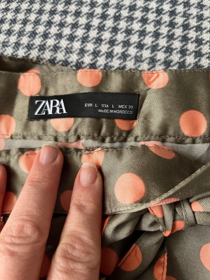 Puantiye Desenli Fırfırlı Mini Etek - Görsel 4