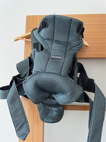 Babybjorn Kanguru Move 3D Mesh