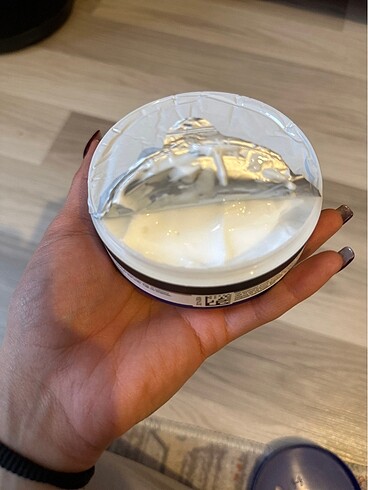 Neutrogena Bakım kremi