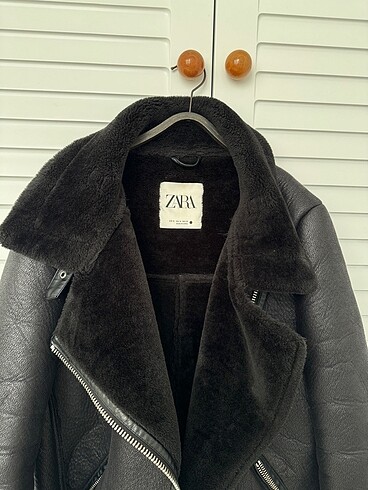 Zara Zara siyah mont
