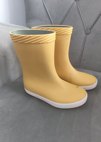 Sarı Minimalist Stiletto Topuklu Yağmur Çizmesi
