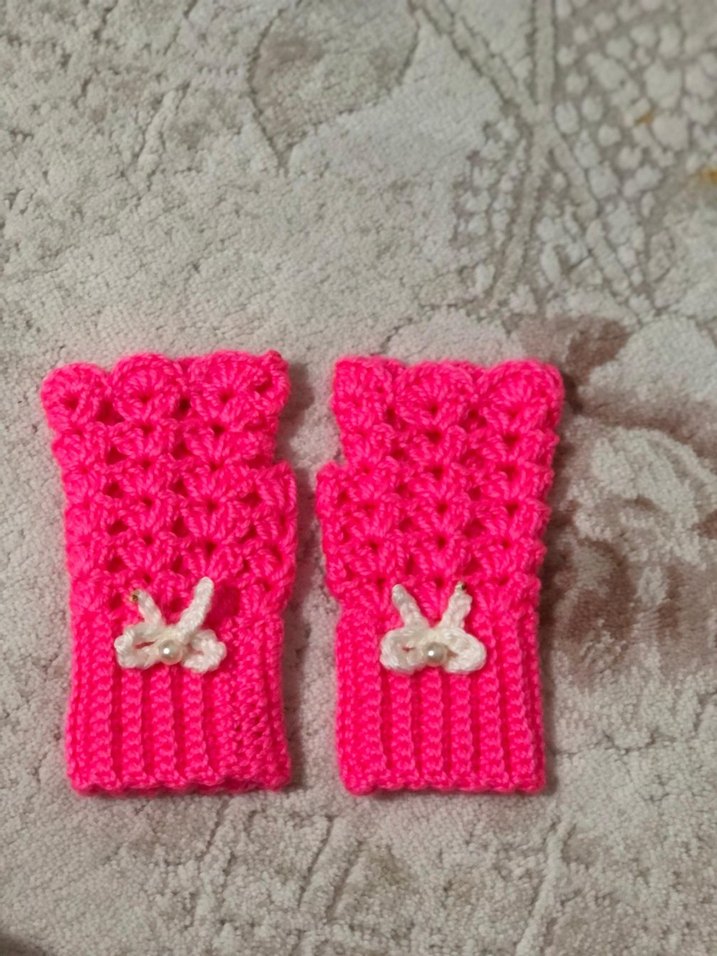 Dantel Detaylı Beyaz Örgü Kadın Eldiveni - Görsel 3