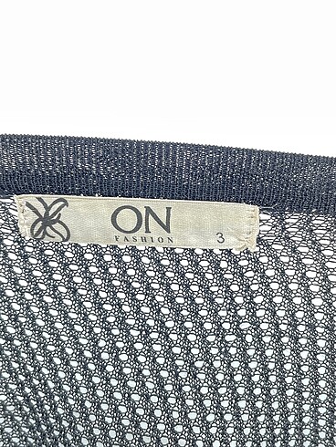 l Beden siyah Renk On Fashion Hırka %70 İndirimli.