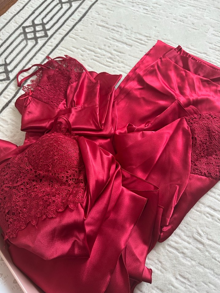KIRMIZI 6'lı İpek Saten Gecelik-Sabahlık Çeyiz Takım - Görsel 4