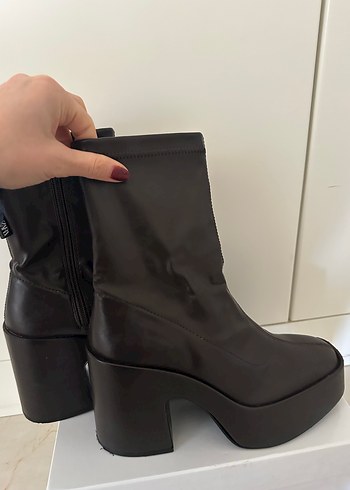 ZARA Kahverengi Deri Platform Topuklu Kadın Bot - Görsel 5