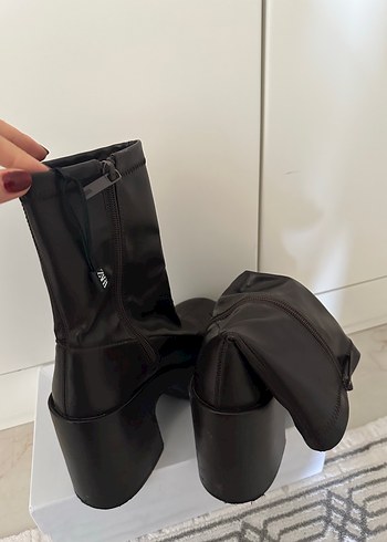 ZARA Kahverengi Deri Platform Topuklu Kadın Bot - Görsel 4