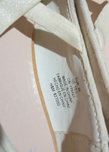 Beyaz Fırfırlı Kız Babet Ayakkabı - Görsel 4