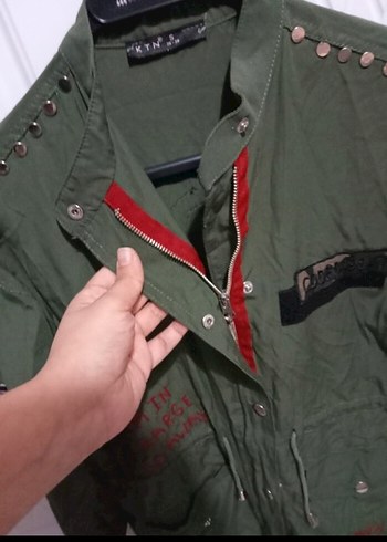 Düğmeli Yeşil Kamuflaj Kadın Ceket - Görsel 3