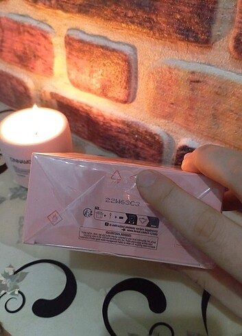 Prada Paradoxe - Görsel 5