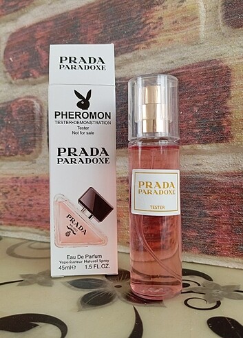 Prada Paradoxe