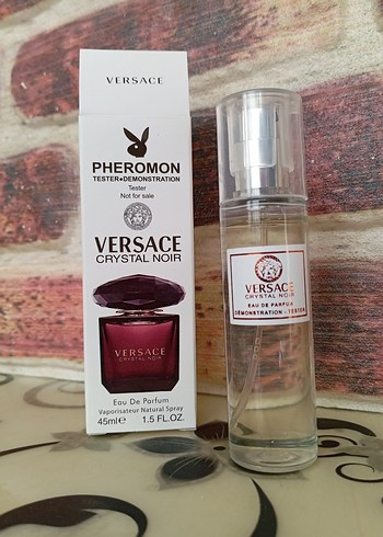 Versace Crystal Noir Kadın