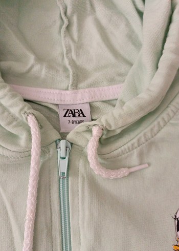 Nakışlı Kapüşonlu Kız Sweatshirt - Görsel 3