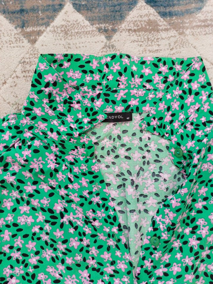 Yeşil V Yaka Bohem Uzun Elbise - Görsel 4