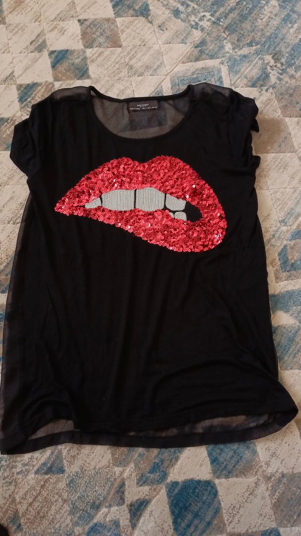 Kız Çocuk Siyah Payetli Kısa Kollu Tişört - Görsel 3