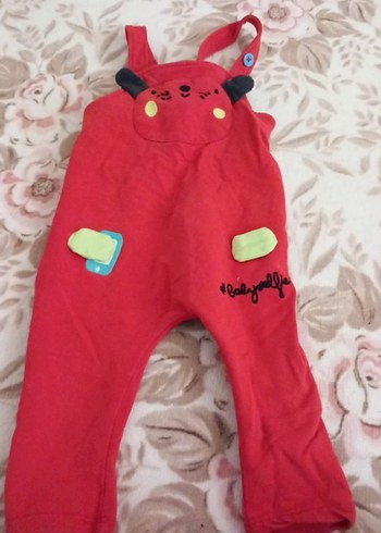 Kırmızı Düğmeli Erkek Çocuk Tulum unisex