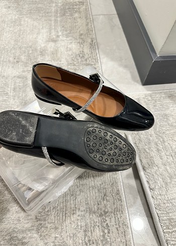 Klasik Siyah Tokalı Blok Topuk Kadın Babet - Görsel 3