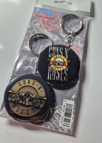 Beden siyah Renk 2'li Guns N' Roses Anahtarlık Seti