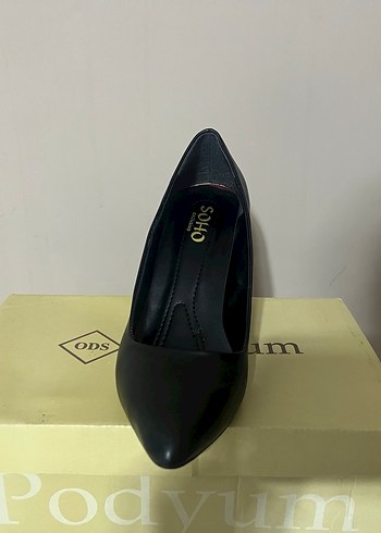 39 Beden Siyah Kadın Kalın Topuklu Stiletto
