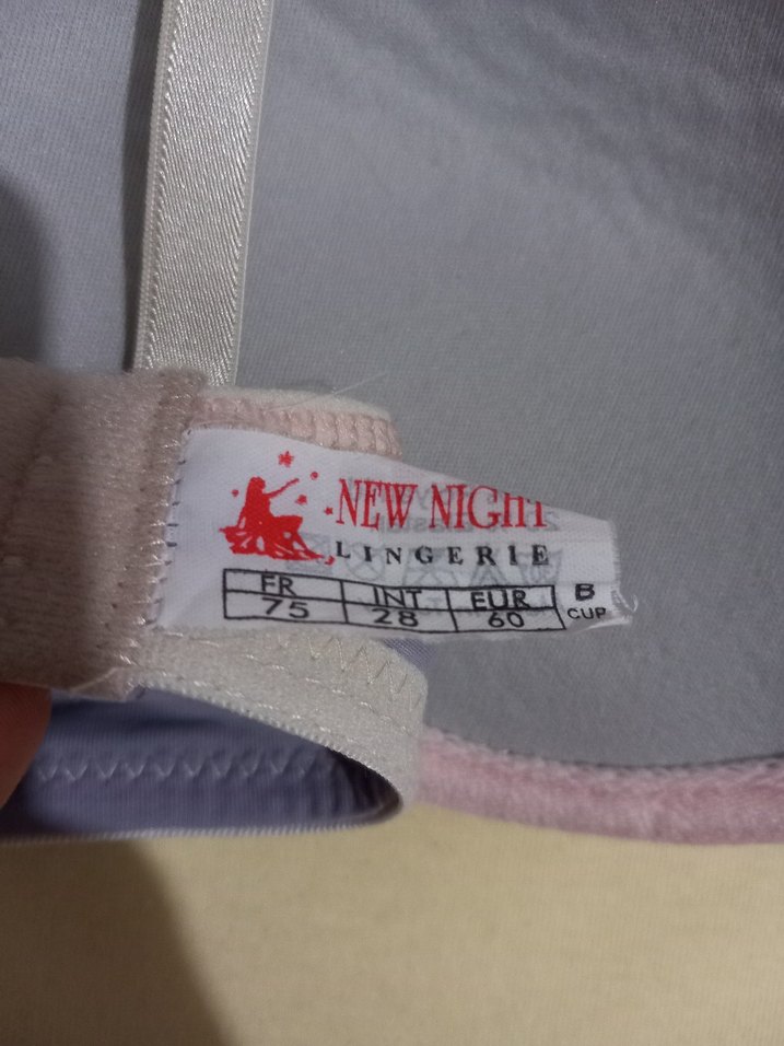 Desteksiz Sütyen - Görsel 3