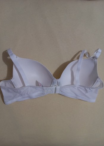 Beyaz Desteksiz Sütyen - Görsel 2
