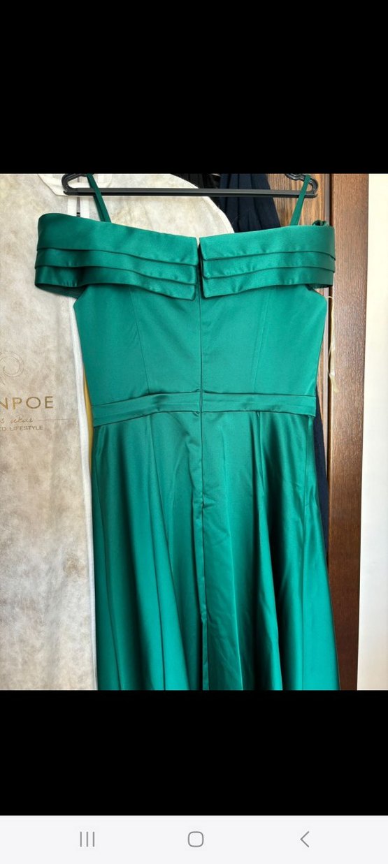 Yeşil Kayık Yaka Saten Abiye - Görsel 3