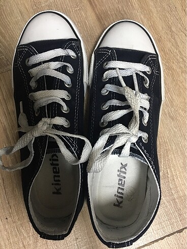 Kinetix Kinetix sneaker converse