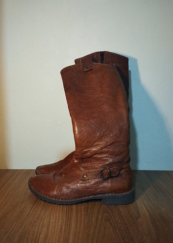 Kahverengi Deri Tokalı Diz Boyu Kadın Çizmesi - Görsel 2