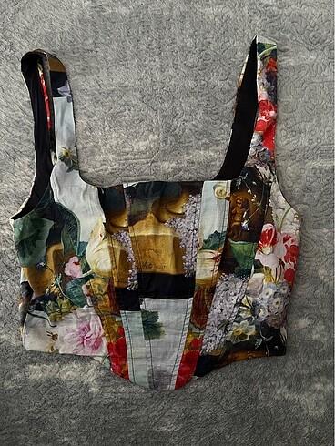 Stradivarius korse
