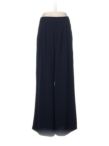 Stradivarius Düz Kesim %70 İndirimli.