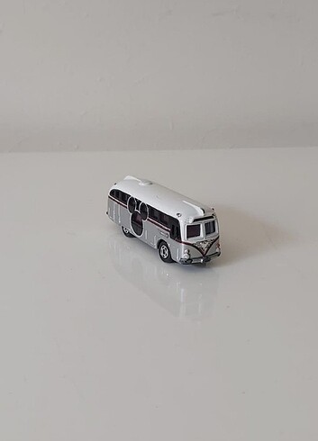 Tomica metal otobüs 