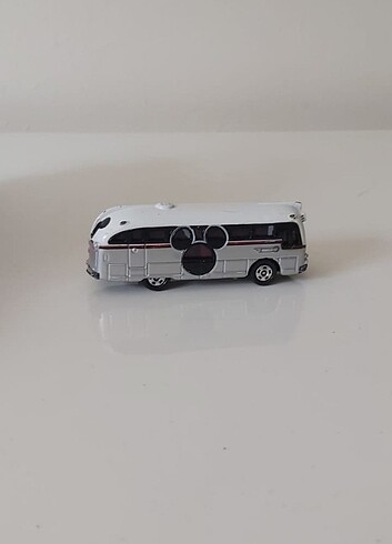 Beden Tomica metal otobüs