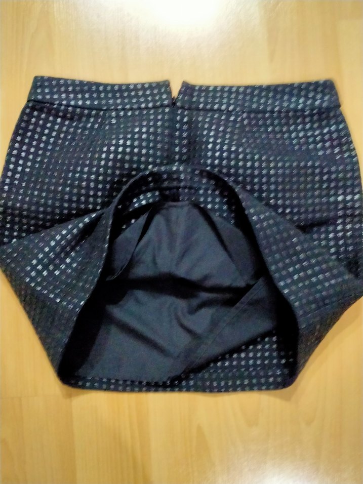 Kareli Mini Etek siyah - Görsel 3