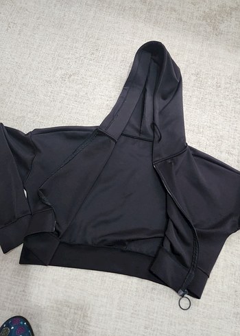 Siyah Kapüşonlu Fermuarlı Mini Sweatshirt - Görsel 2