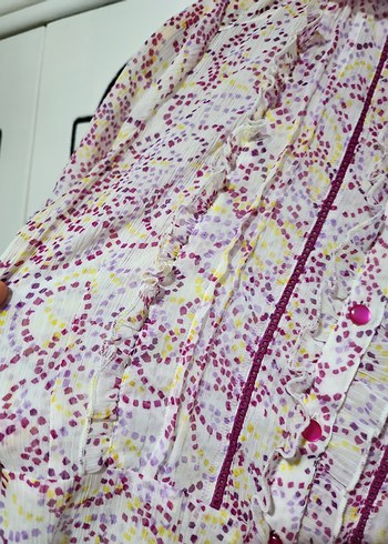 Mor Tonlu Fırfırlı Kısa Kollu Şifon Gömlek - Görsel 6