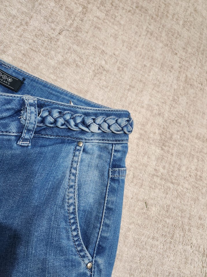 Bel Detaylı Bol Kesim Kadın Kot Pantolon - Görsel 4