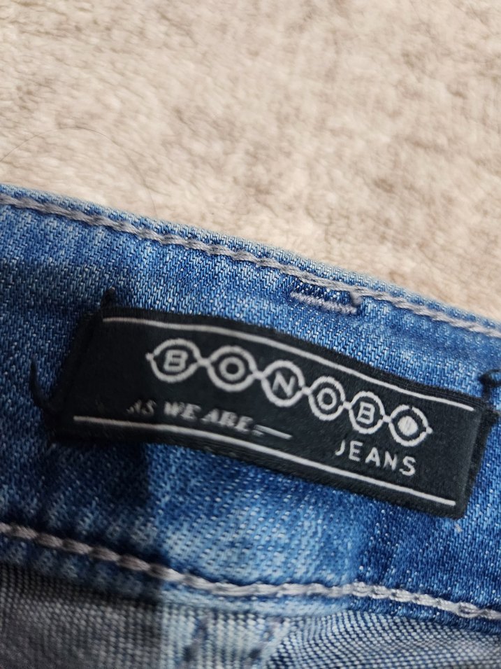 Bel Detaylı Bol Kesim Kadın Kot Pantolon - Görsel 5