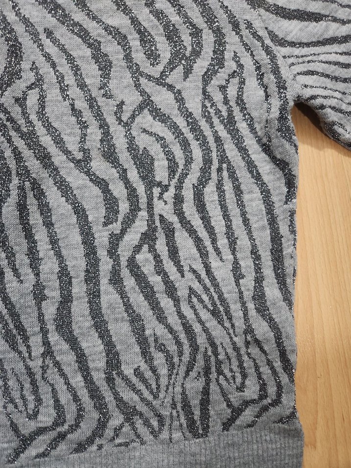 Gri Zebra Desenli Kadın Triko Kazak simli - Görsel 3