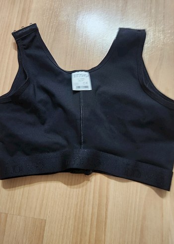 sporcu sütyeni önden fermuarlı medikal sütyen olarak da geçiyor - Görsel 2