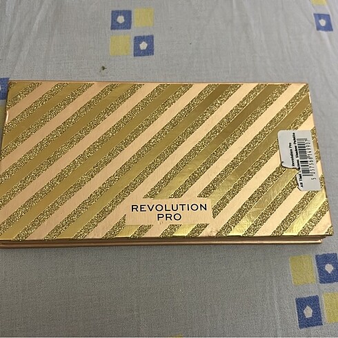 Revolutıon Pro Göz Far Paleti Luxe Shadow